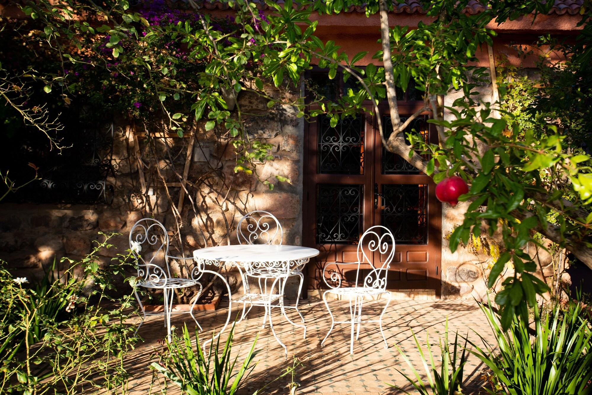 Domaine De La Roseraie Resort 奥伊俄贞 外观 照片