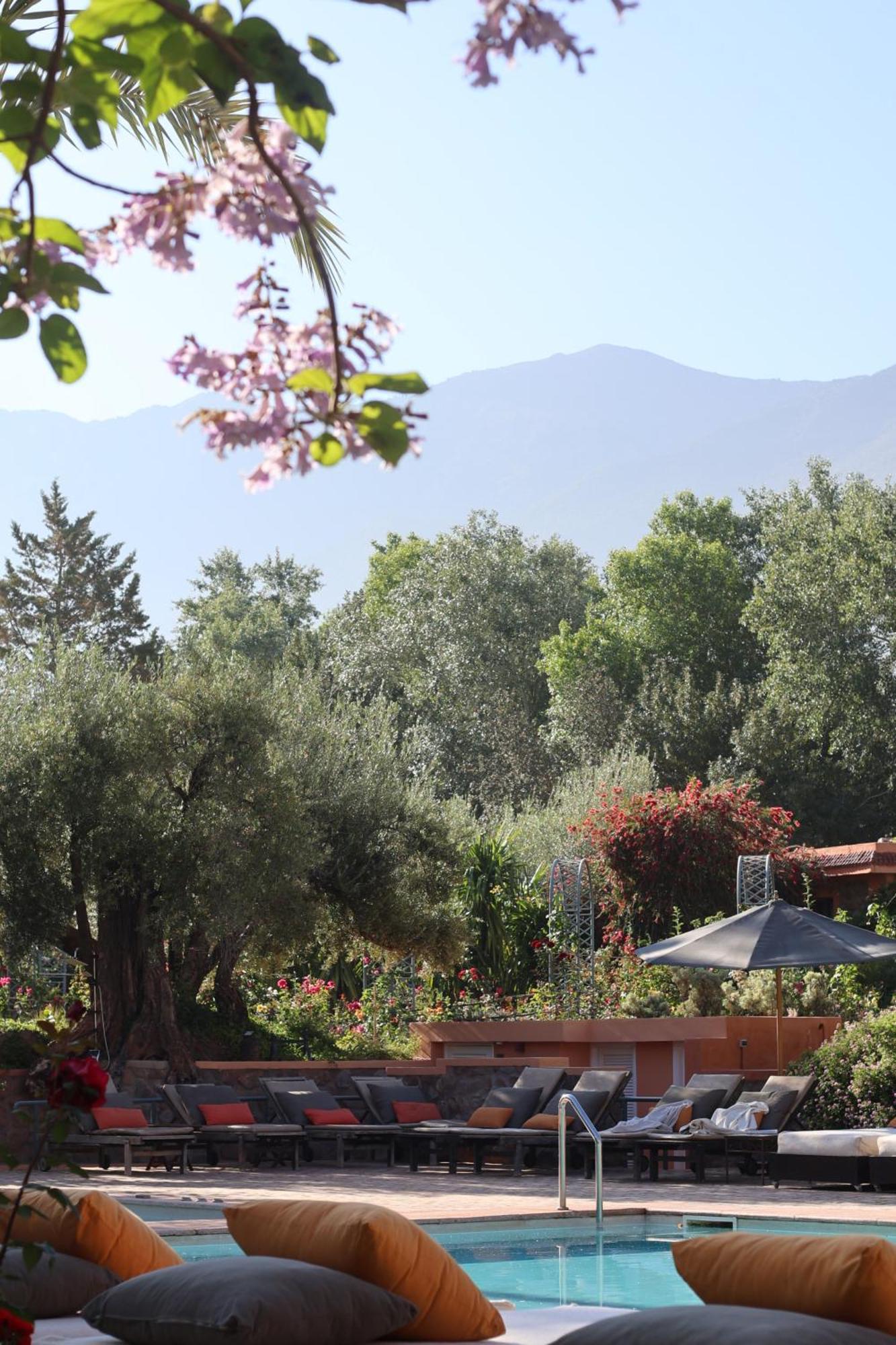 Domaine De La Roseraie Resort 奥伊俄贞 外观 照片