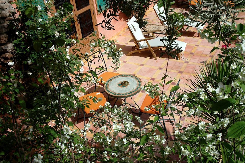 Domaine De La Roseraie Resort 奥伊俄贞 外观 照片