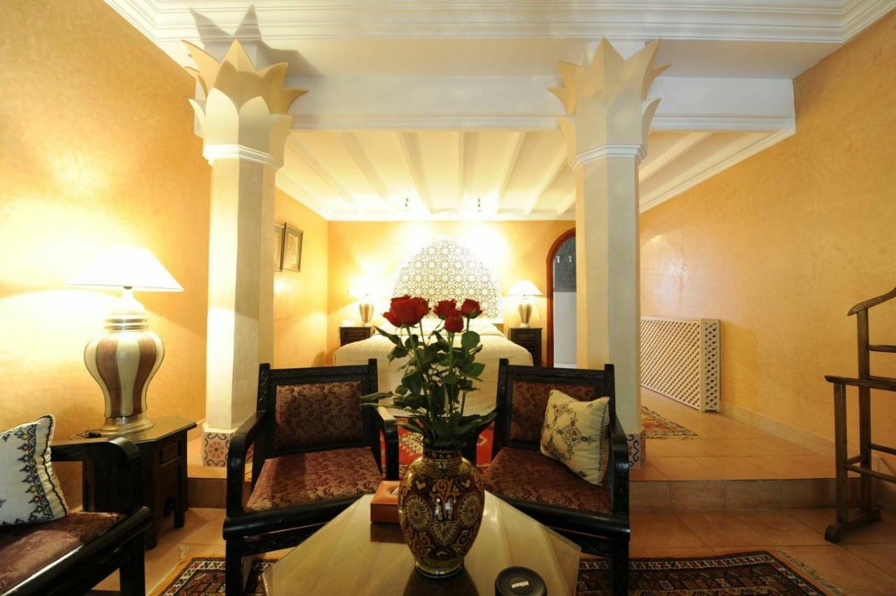 Domaine De La Roseraie Resort 奥伊俄贞 外观 照片